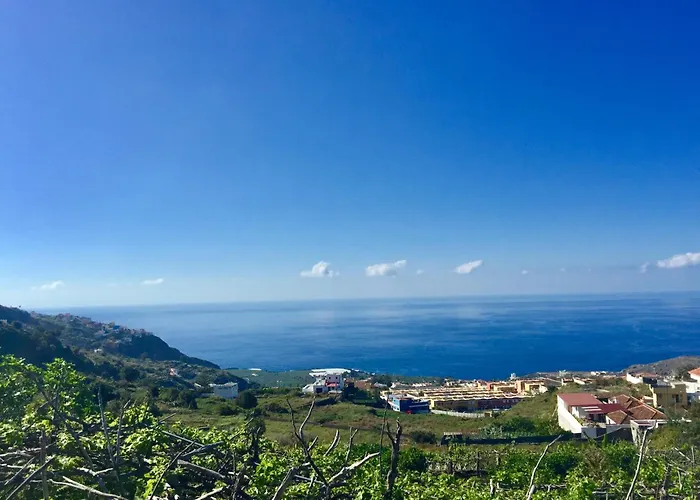 La Gemela